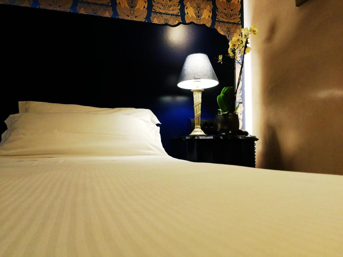 פארמה Hotel Verdi Boutique Hotel מראה חיצוני תמונה