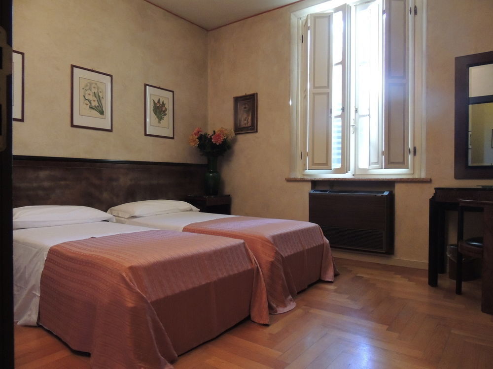 פארמה Hotel Verdi Boutique Hotel מראה חיצוני תמונה